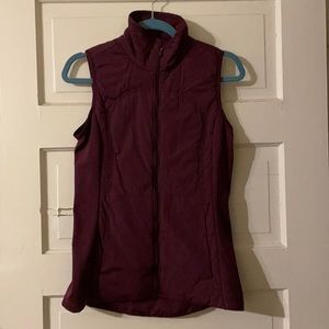 Lululemon maroon vest